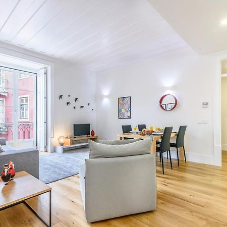 Modern Flat In Downtown Lisbon By Lovelystay Exterior photo
