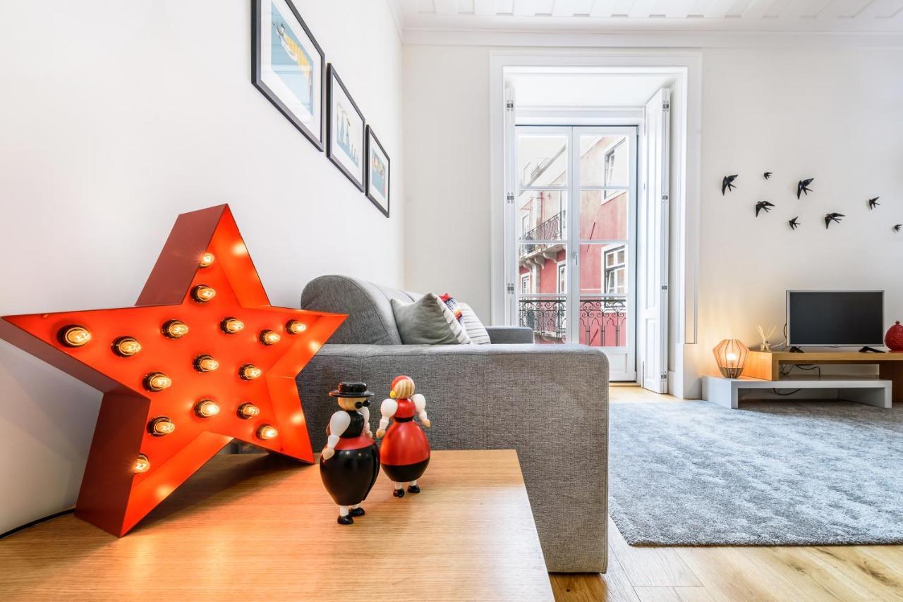 Modern Flat In Downtown Lisbon By Lovelystay Exterior photo